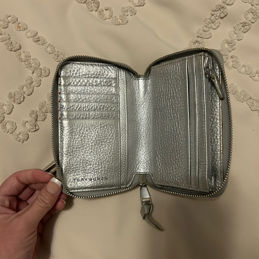 Tory Burch Silver Leather Wallet